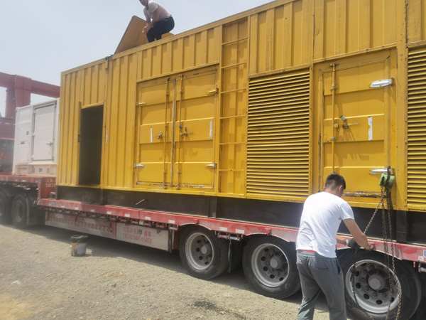 西陵除了负载情况和发动机维护,还有哪些因素会影响 200kw 柴油发电机的油耗?